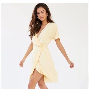 Artizia wrap dress in xs